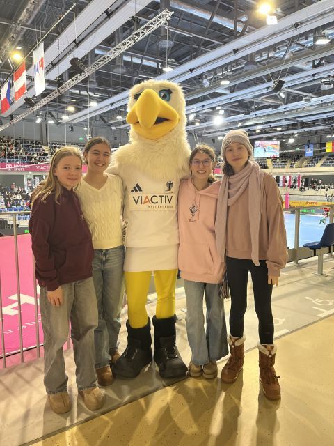 7b im SNP Dome bei der Hallenhockey EM