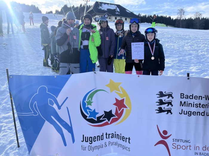 E.I.-Teams erfolgreich bei Ski alpin Wettkämpfen