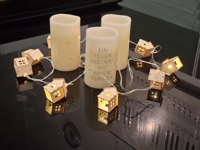 Notenblätter statt fallender Herbstblätter