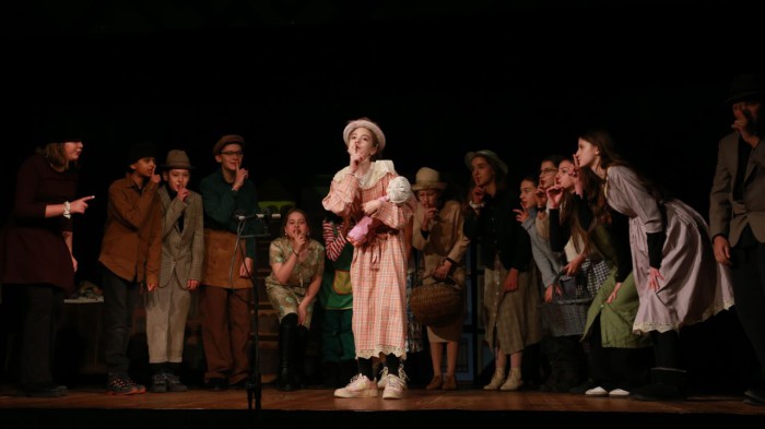 Das frisch geborene Glückskind braucht noch viel Ruhe, denn ein aufregendes Schicksal wartet.