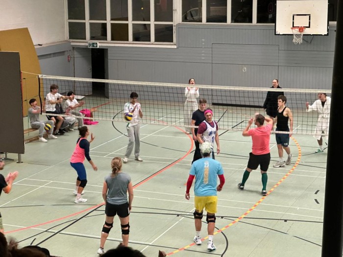 Mitternachtsvolleyballturnier