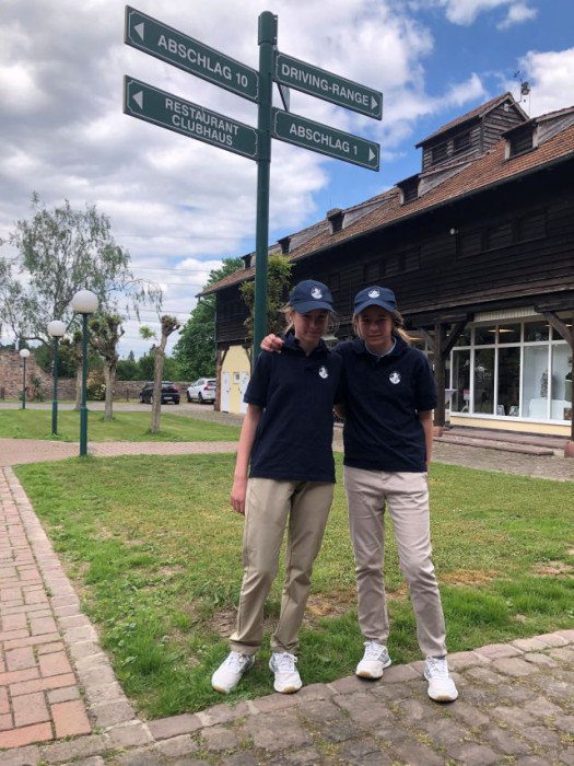 Amelie Thorey 5d, Sophia Thorey 5c